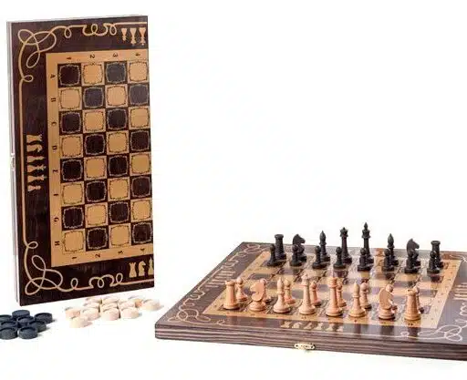 Medinės šachmatų šaškės 2in1 premium versijos medinė skrynia